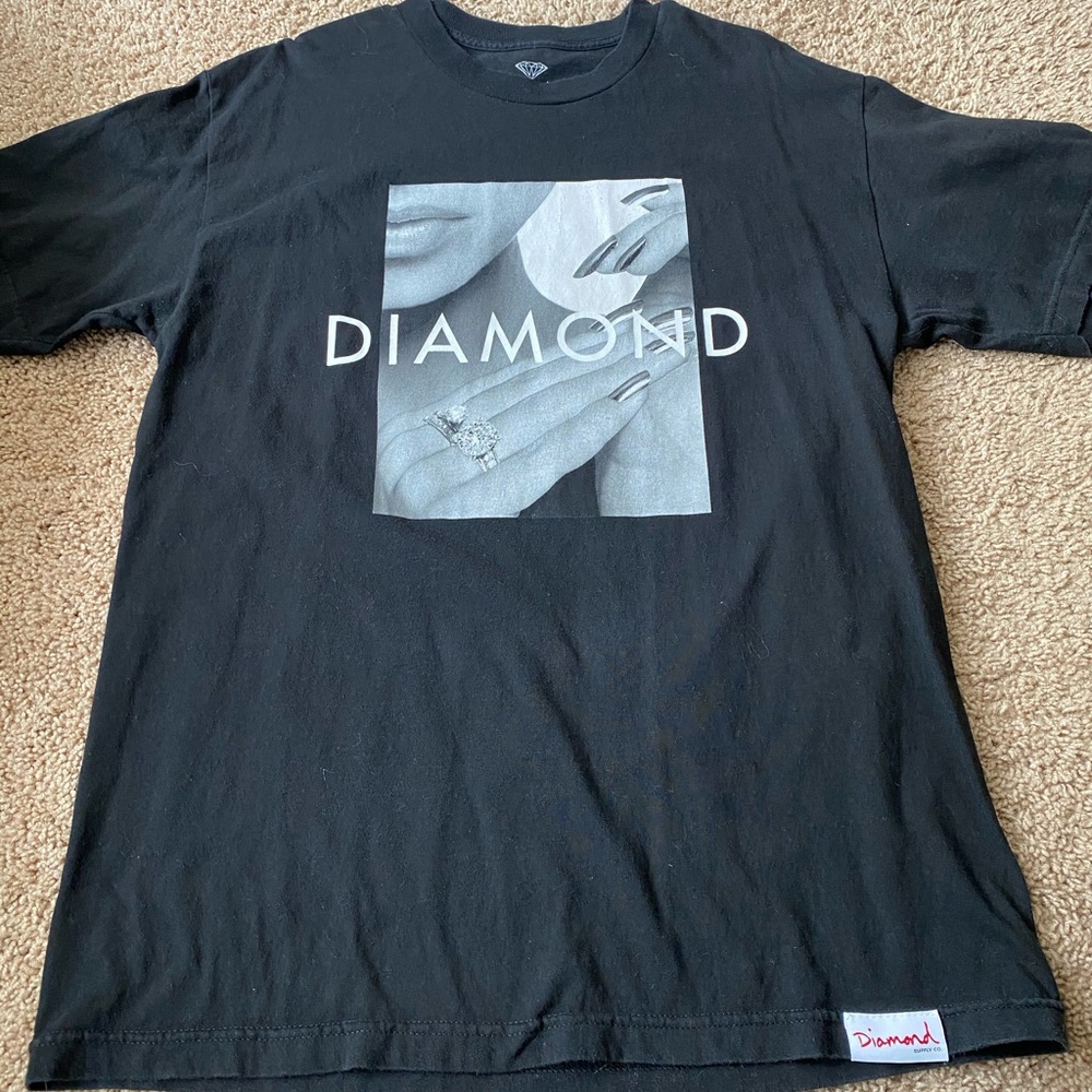 Black Diamond Supply graphic t-shirt
